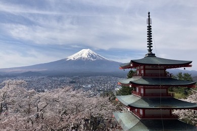 新倉山浅間公園