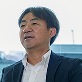 青木 克史 氏